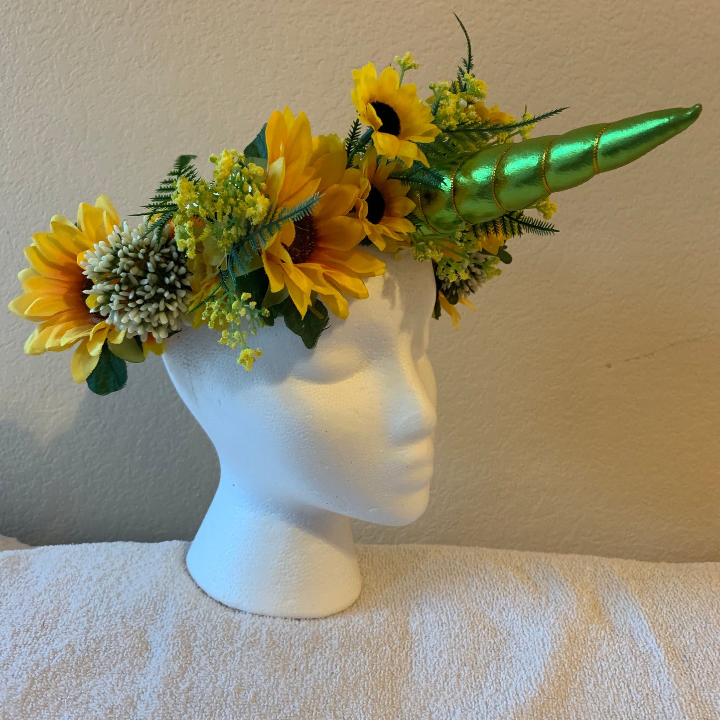 Medium Wreath - Sunflower Unicorn +