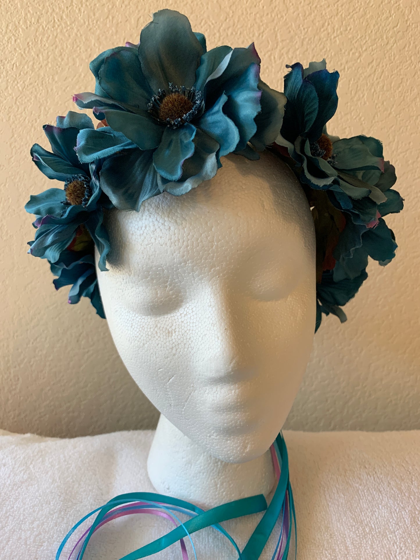 Medium Wreath - Teal Flowers