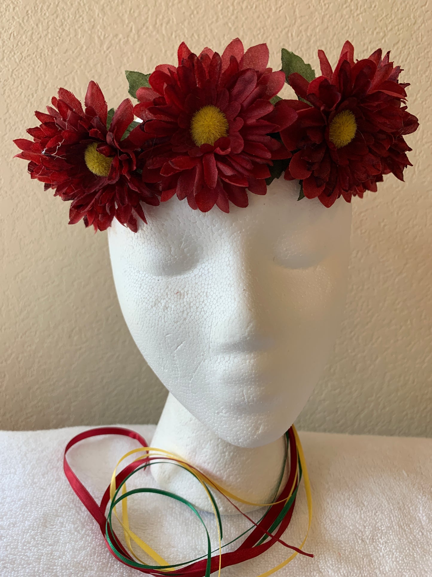 Small Wreath - All Rust Daisies