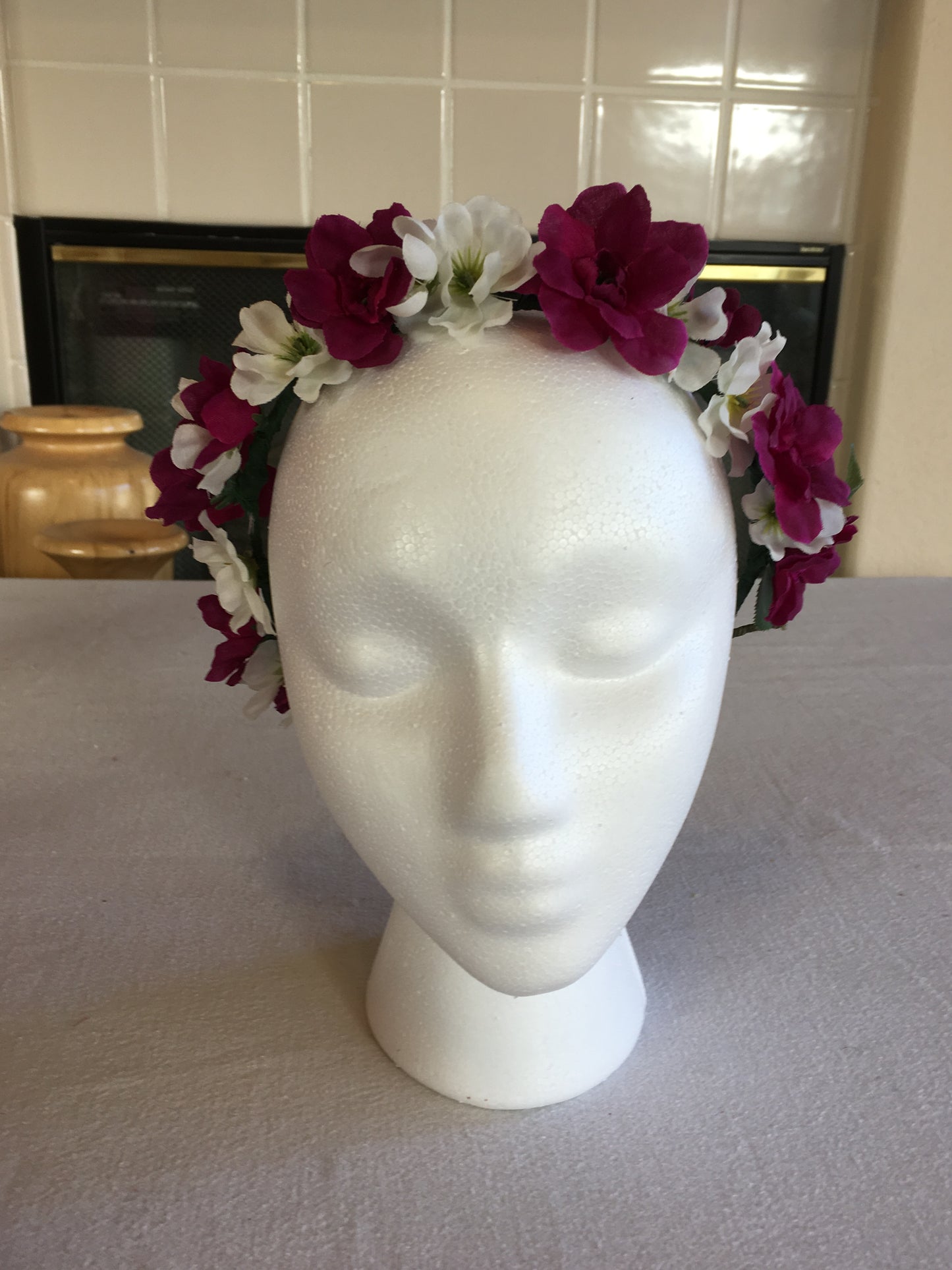 Small Wreath - Burgundy & white flowers