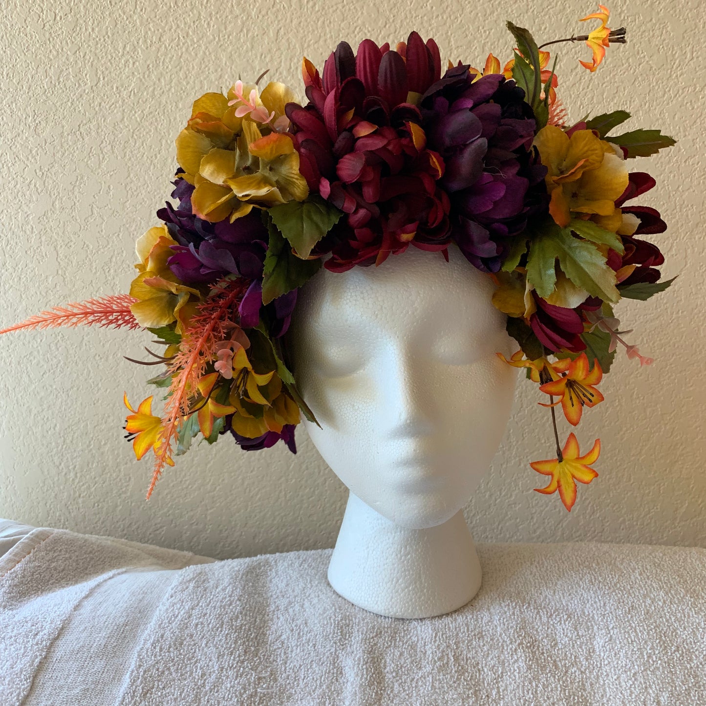 Extra Large - Burgundy & yellow