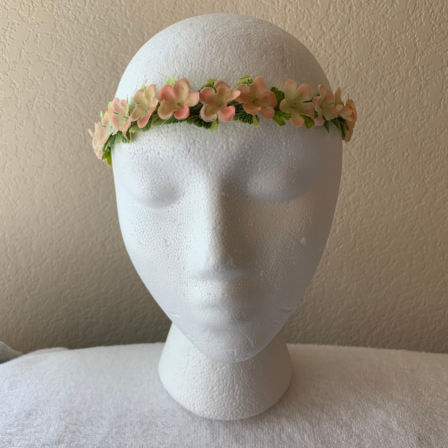 Extra Small Wreath - Pale Yellow and Peach Mini Flowers