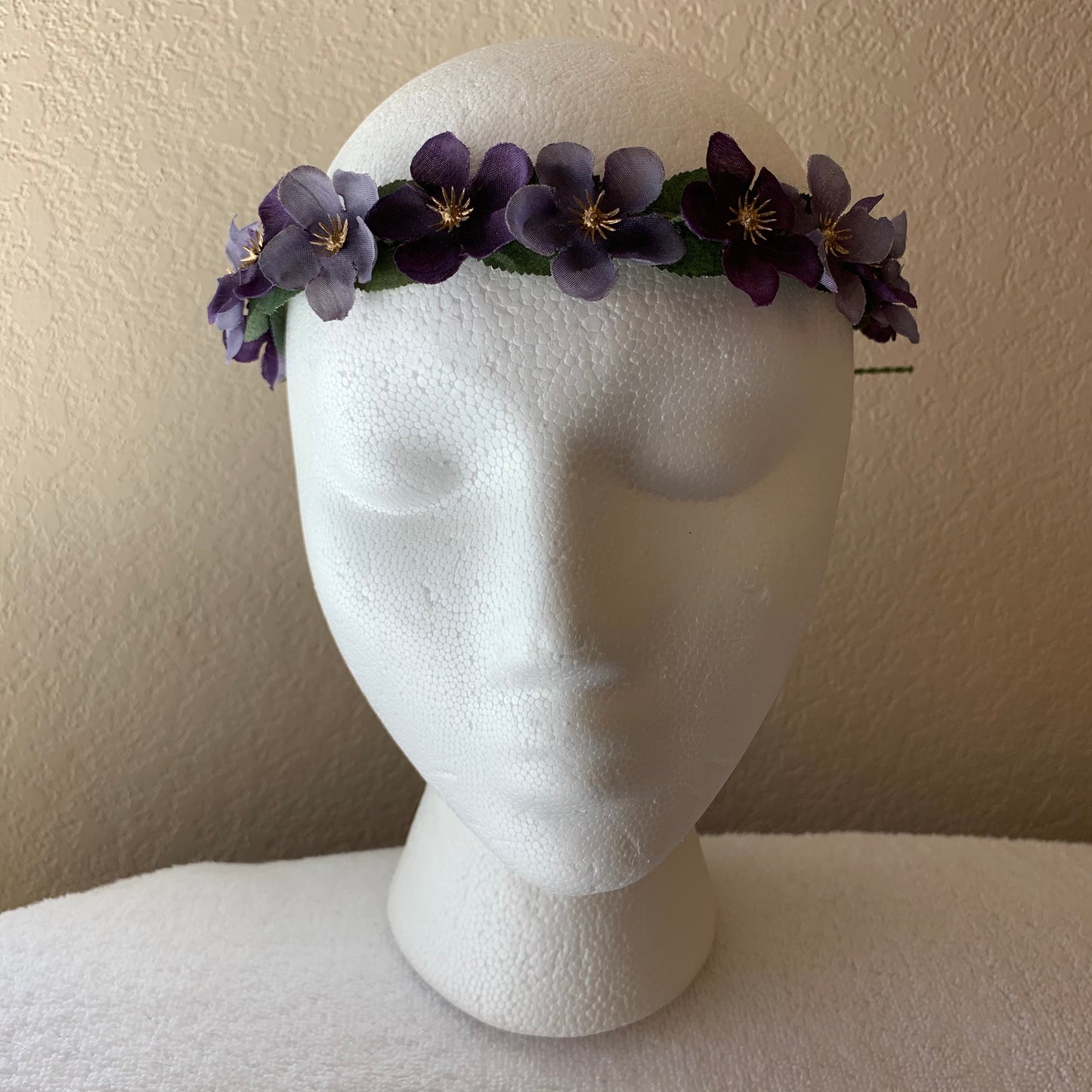 Extra Small Wreath - Dark and Light Purple Flowers with Gold Centers