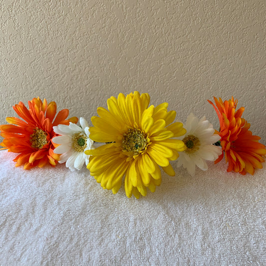 Large Wreath Lighted - Orange and Yellow Daisies with White Accent Daisies