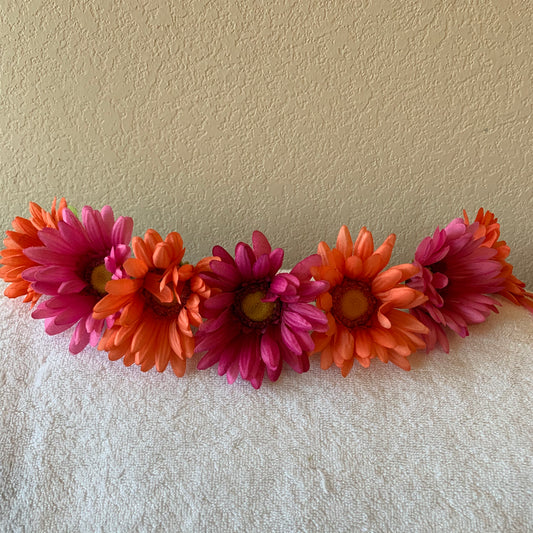 Large Wreath Lighted - Hot Pink and Orange Daisies