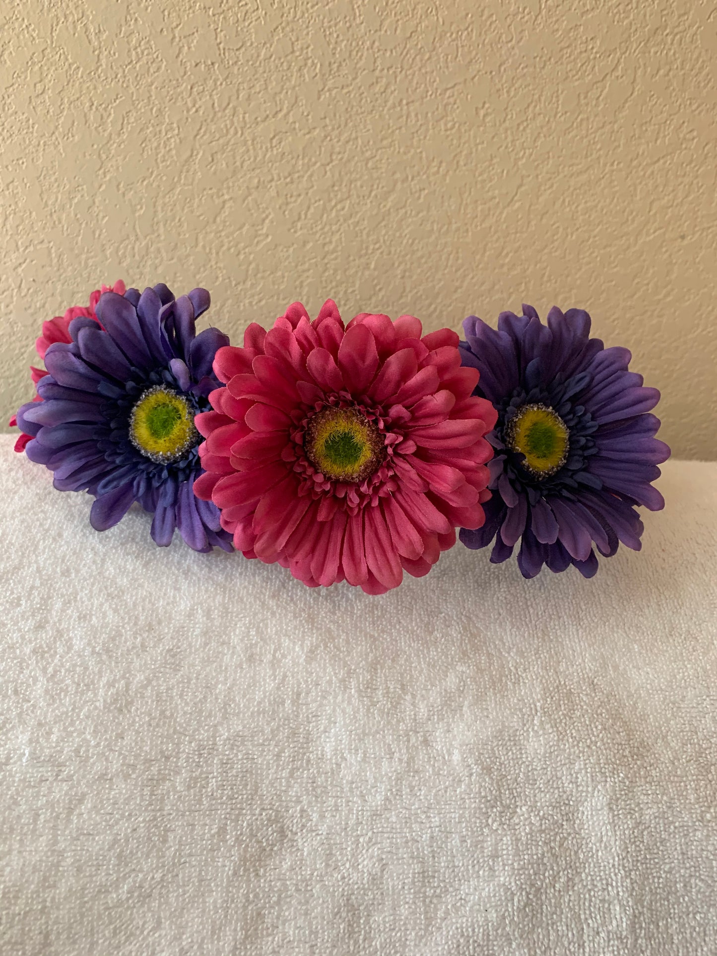 Large Wreath Lighted - Pink and Purple Daisies