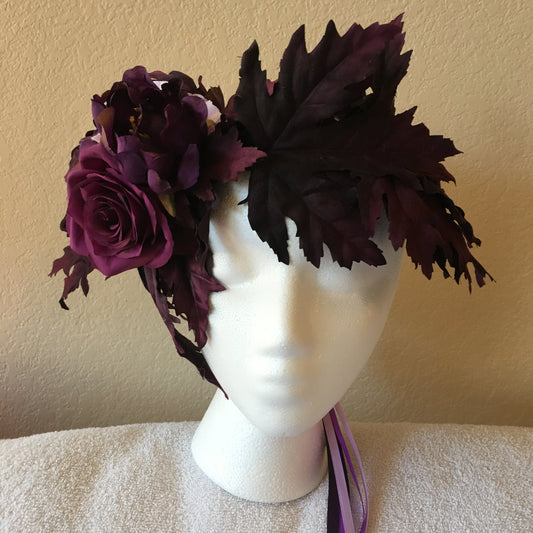 Large Wreath - Purple roses w/ many leaves