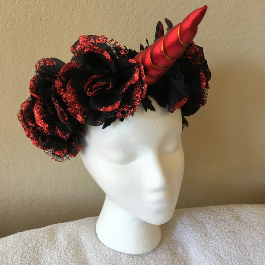 Large Wreath – Black & red unicorn - Sparkles