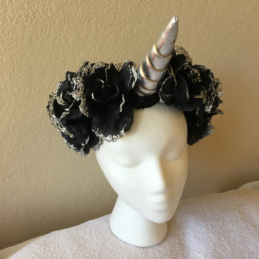 Large Wreath - Black & Silver Sparkle Unicorn