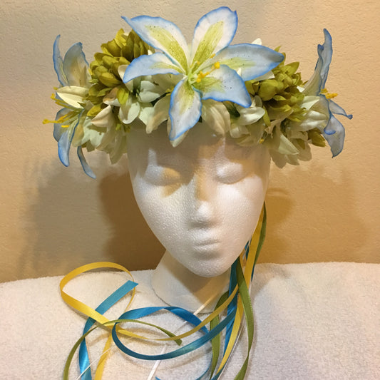 Large Wreath - Light blue lilies w/ green chrysanthemums