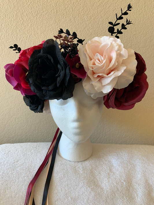 Large Wreath - Black, Burgundy, and Peach