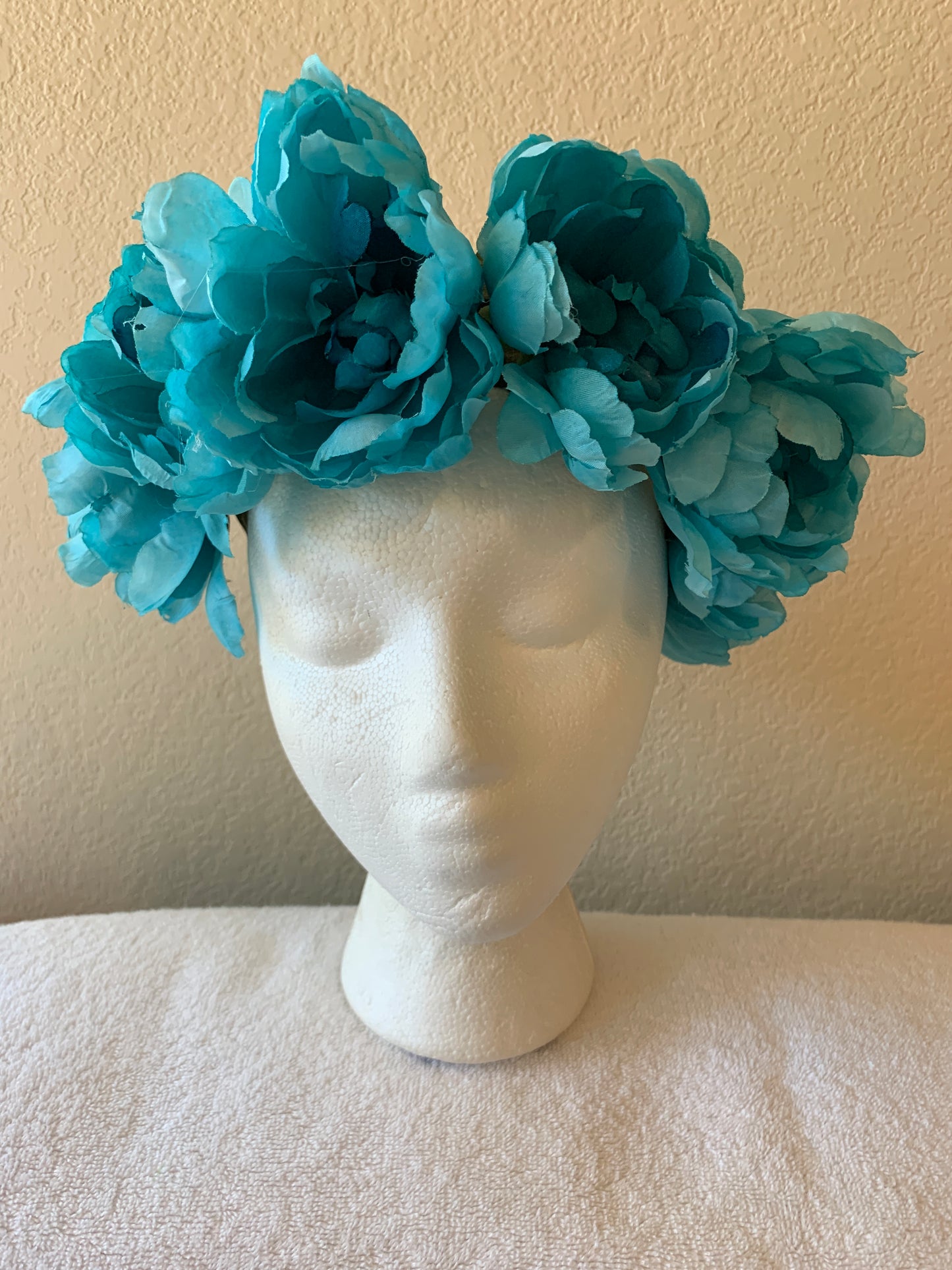 Large Wreath - All Teal Flowers