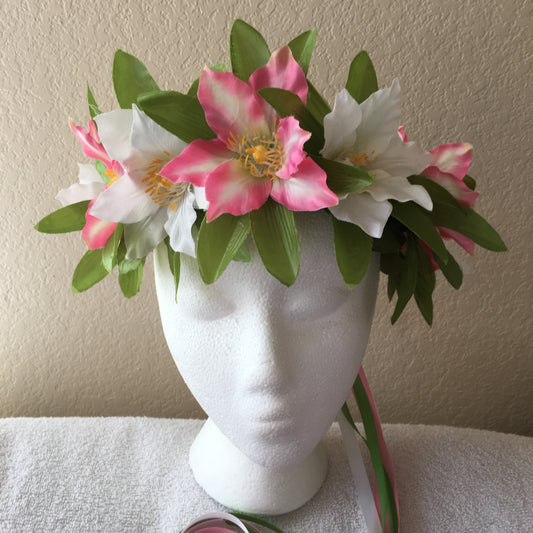 Large Wreath - Pink & white doubled leaved hibiscus