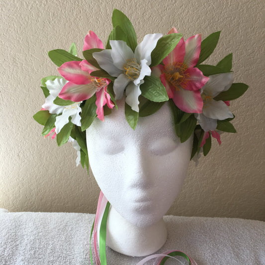 Large Wreath - Pink & white doubled leaved hibiscus