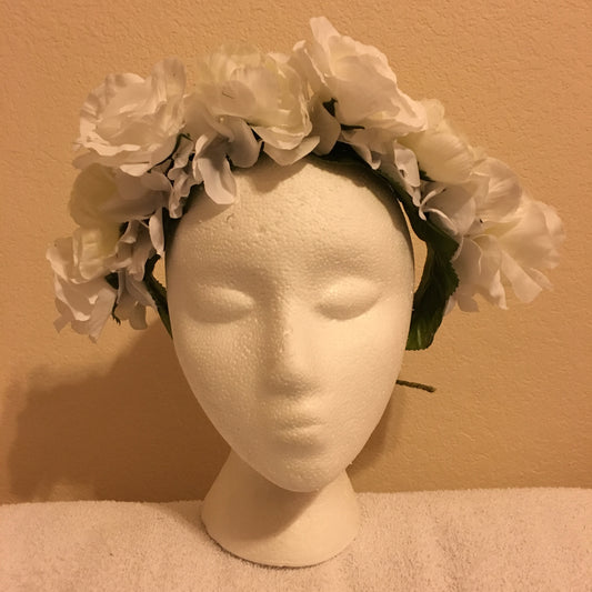 Large Wreath - White roses