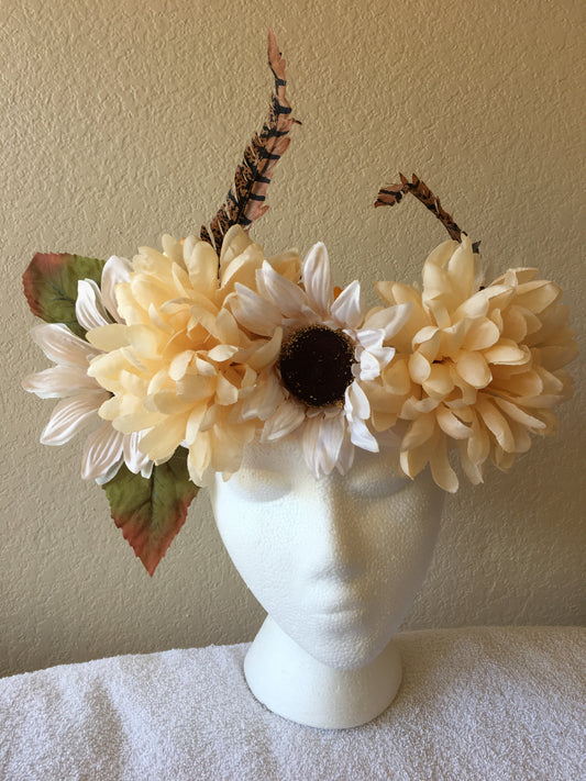 Large Wreath - Beige fall w/ feathers