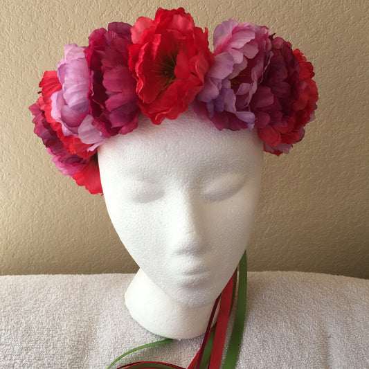 Medium Wreath - Red, light, & dark pink flowers (patterned)