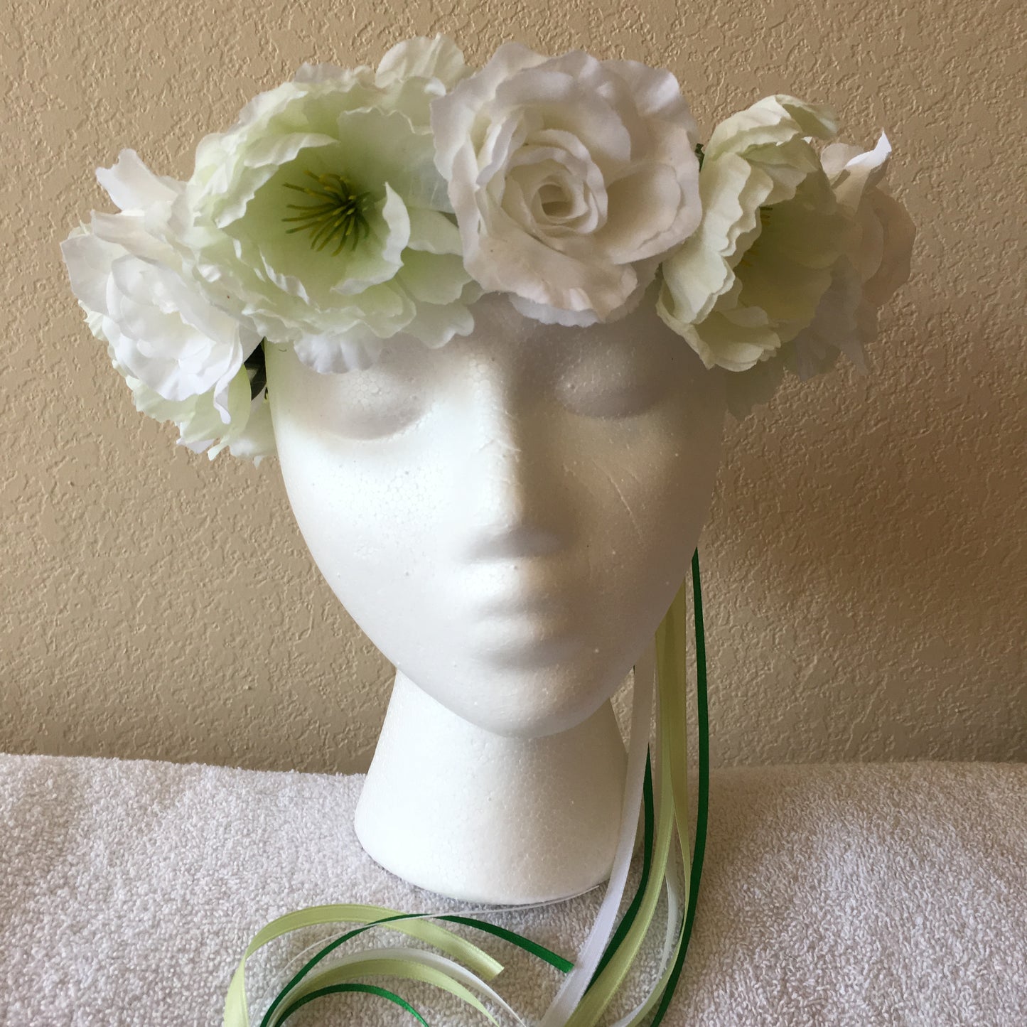 Medium Wreath - Pale green flowers & white roses (every other)