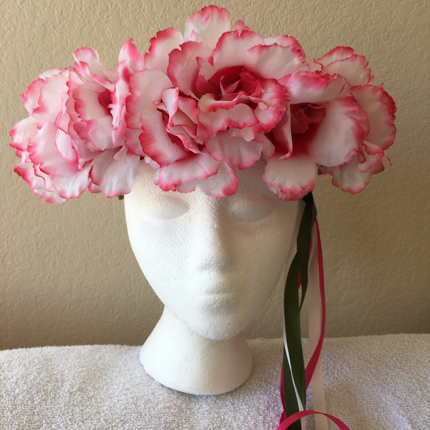 Medium Wreath - Hot pink & white exotic flowers