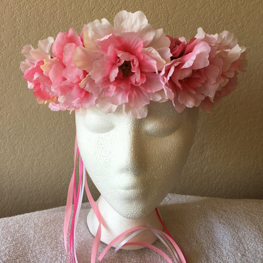 Medium Wreath - Different shades of pink