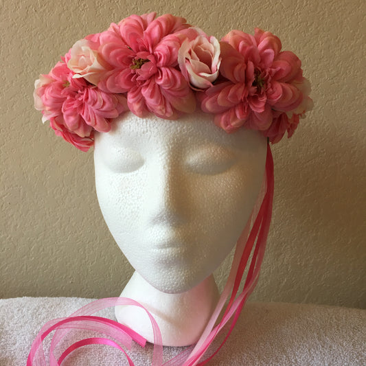 Medium Wreath - Medium pink flowers w/ pink & white roses