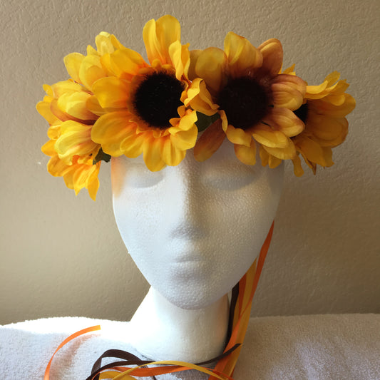 Medium Wreath - Bright yellow sunflowers