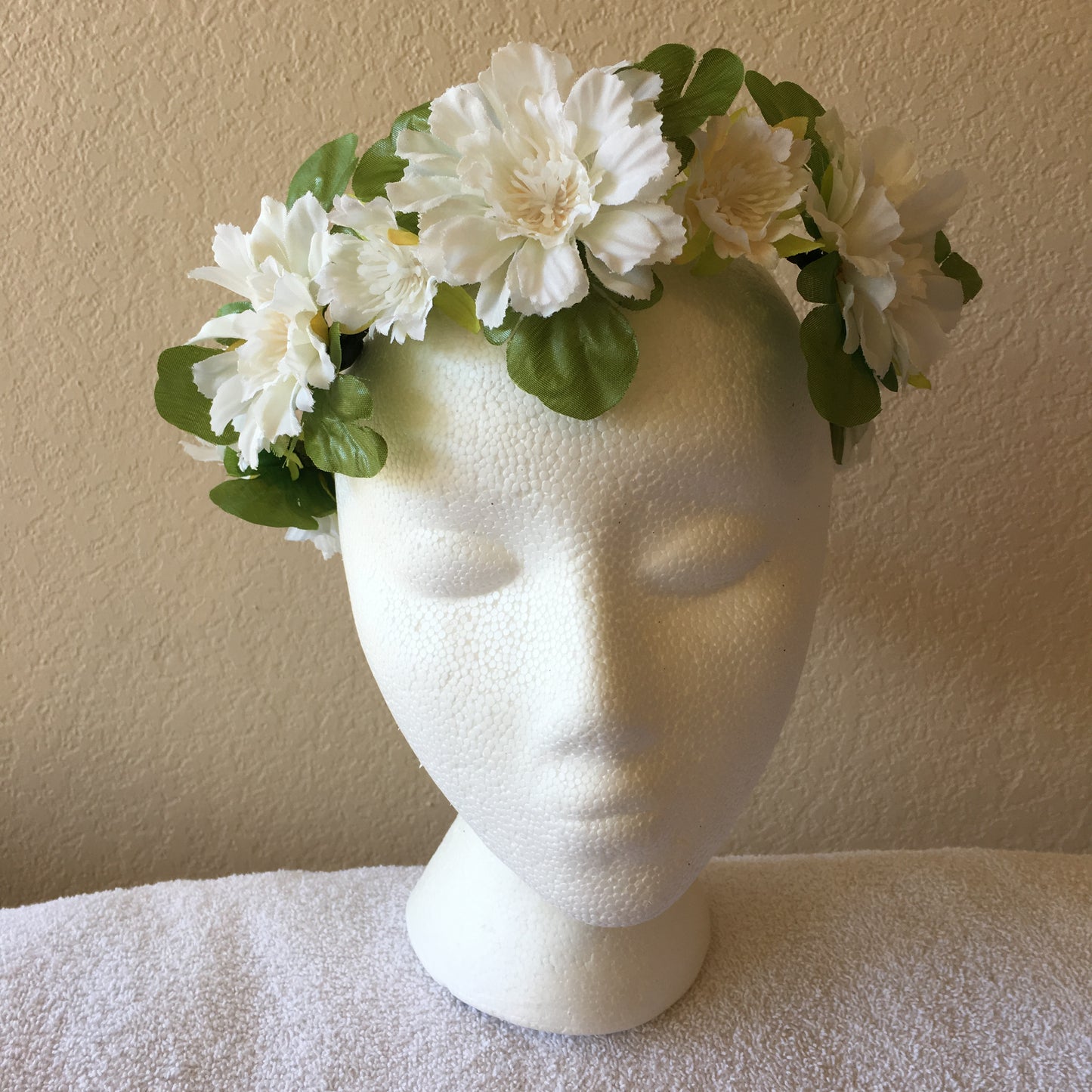 Medium Wreath - White flowers w/ little white flower accents