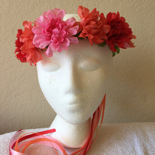 Medium Wreath - Pink, red, & salmon fluffies