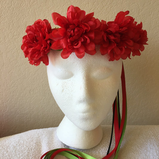 Medium Wreath - All red fluffies