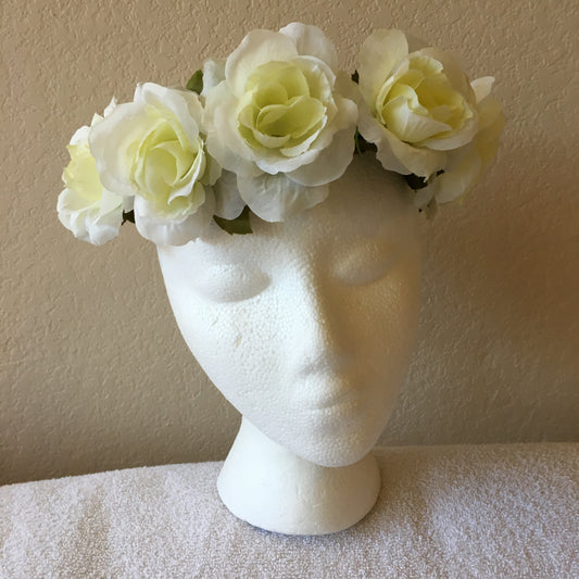 Medium Wreath - All white roses