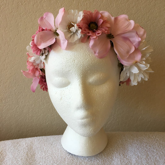 Medium Wreath - Pink assorted flowers