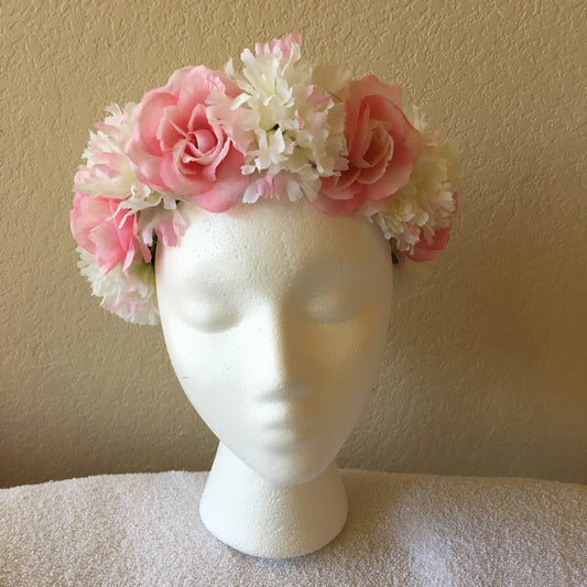 Medium Wreath - Pink roses & white carnations