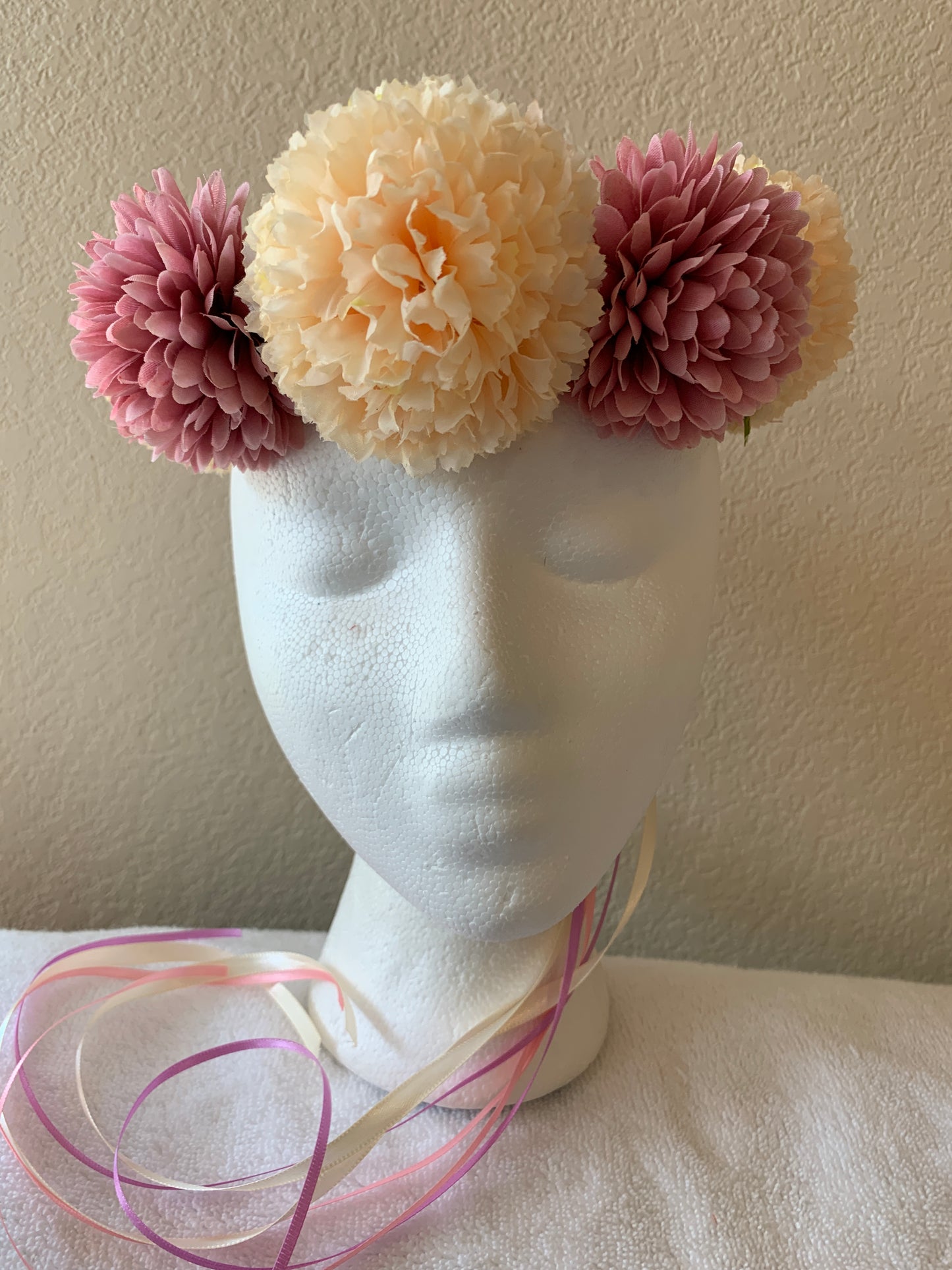 Medium Wreath - Beige and Dusty Pink Pom-Poms