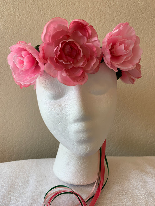 Medium Wreath - Light and Dark Pink Flowers
