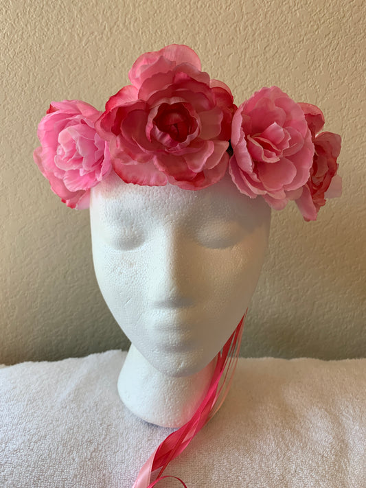 Medium Wreath - Light and Dark Pink Flowers