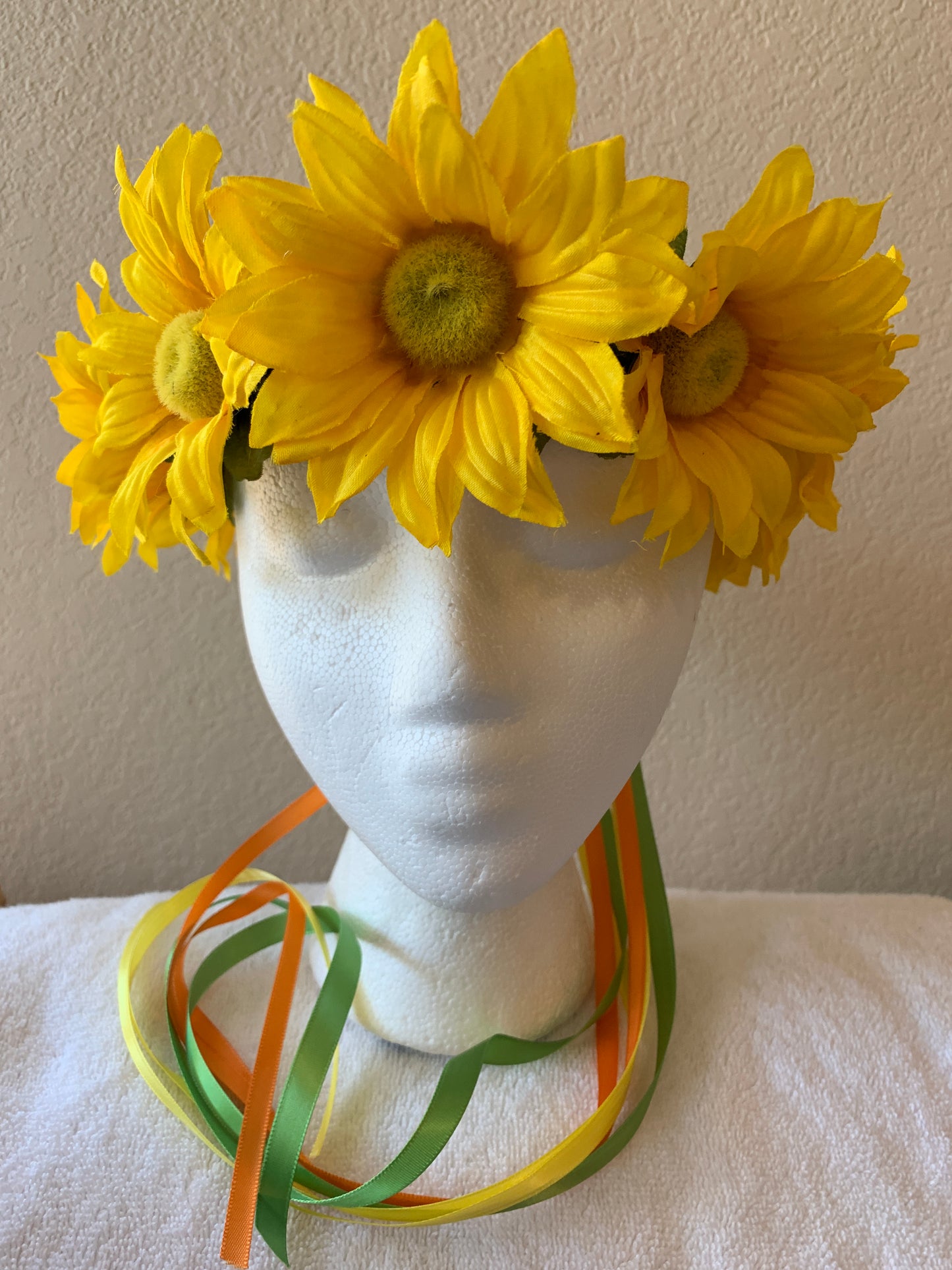 Medium Wreath - All Yellow Sunflowers