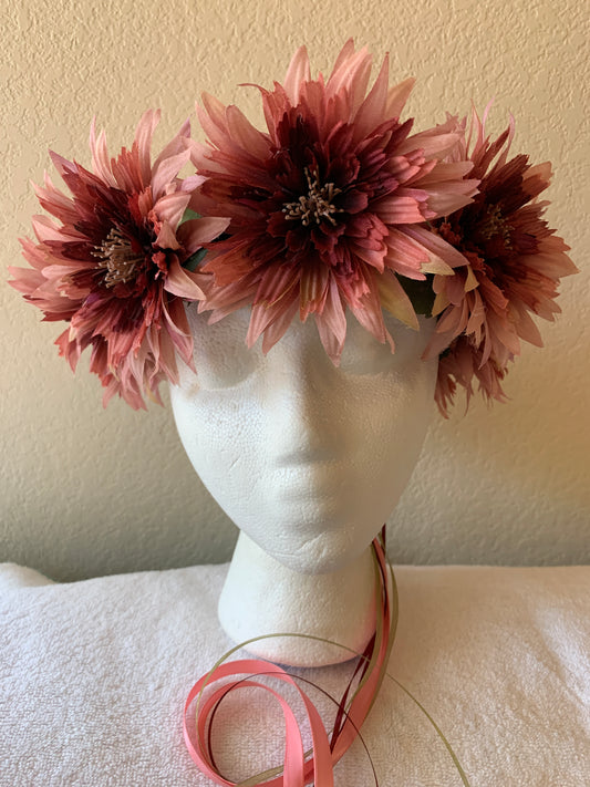 Medium Wreath - Pink Spiky