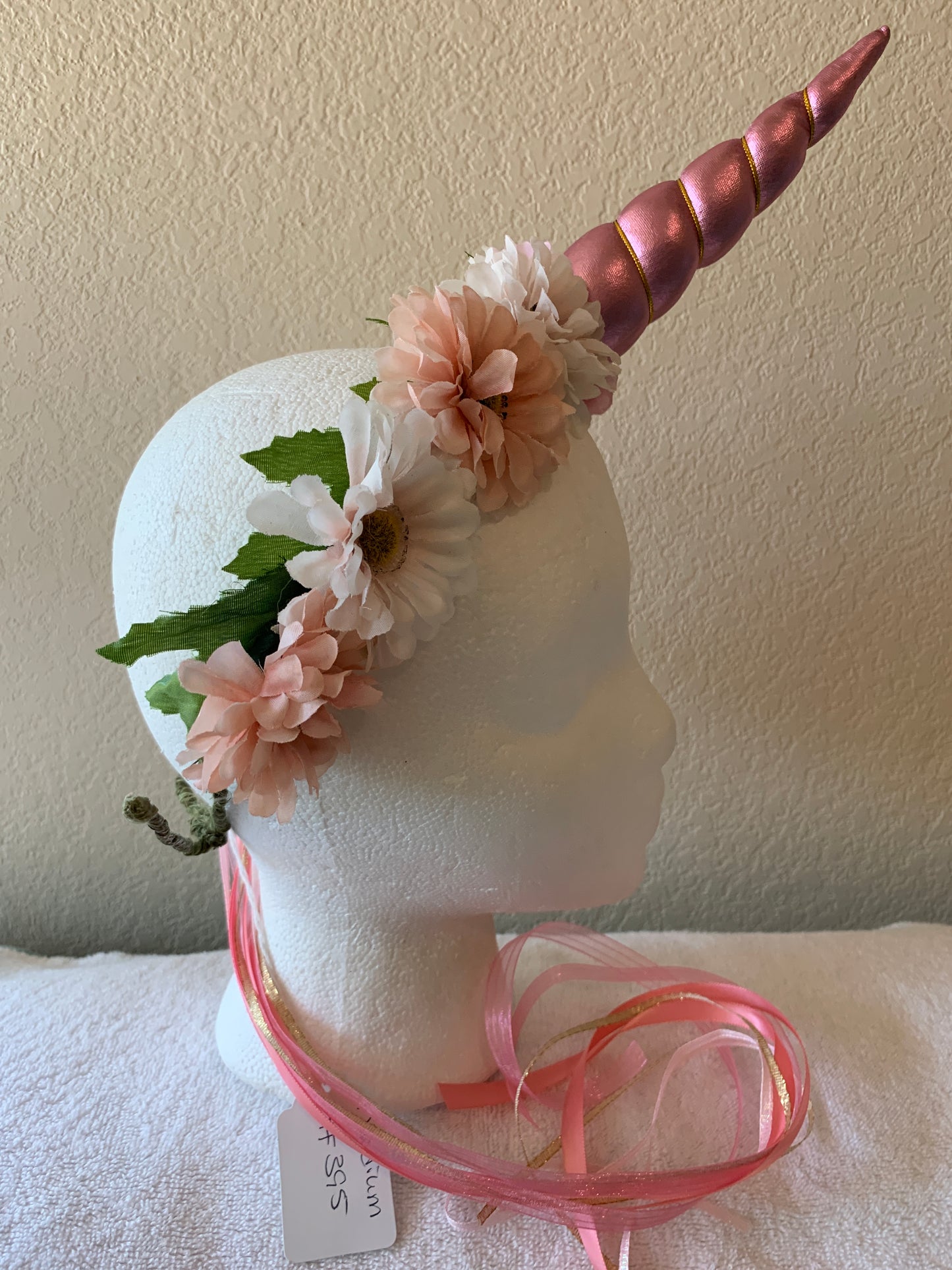 Medium Wreath - Pink Daisy Unicorn
