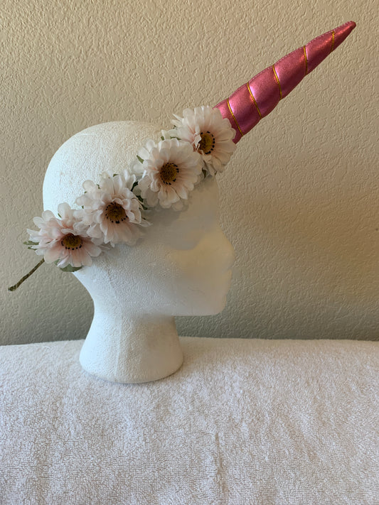 Medium Wreath - Pale Pink Unicorn
