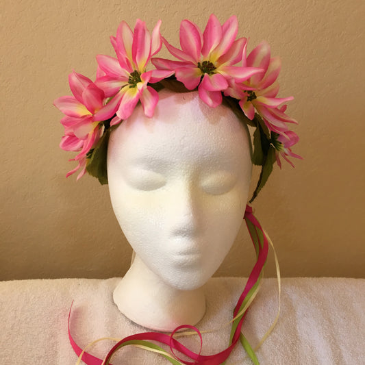 Medium Wreath - Pink exotic