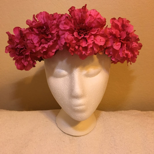 Medium Wreath - Pink carnations