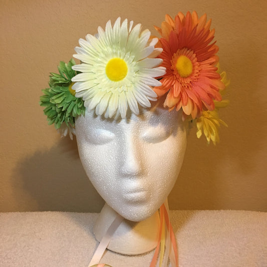 Medium Wreath - Orange, yellow, white & green multiple size daisies