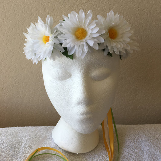 Small Wreath - White daisies
