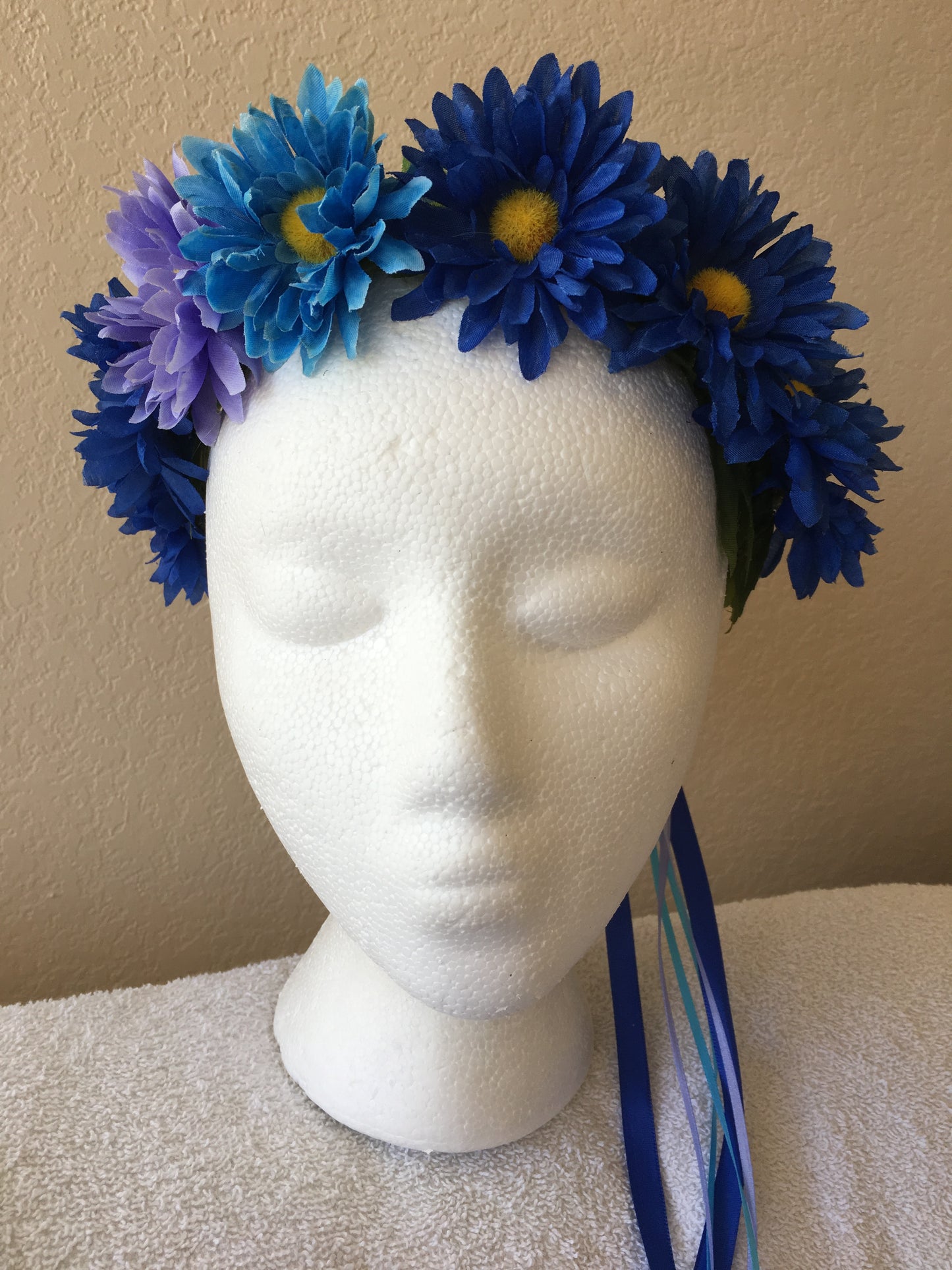 Small Wreath - Dark blue daisies w/ a purple & light blue accent daisies