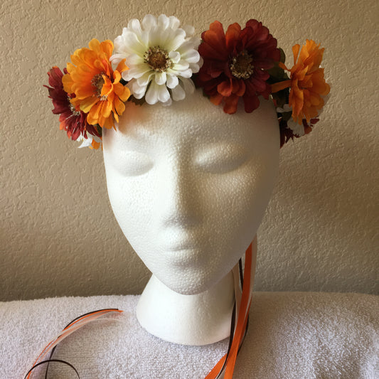 Small Wreath - Brown, orange, & white daisies