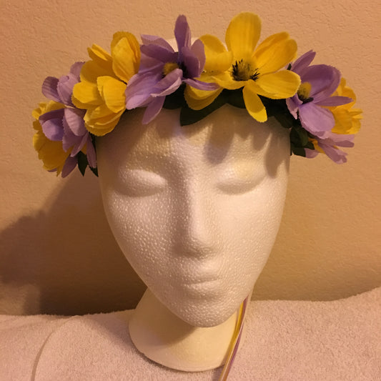 Small Wreath - Purple & yellow flowers