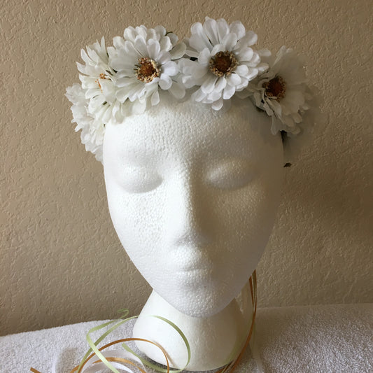 Small Wreath - White daisies