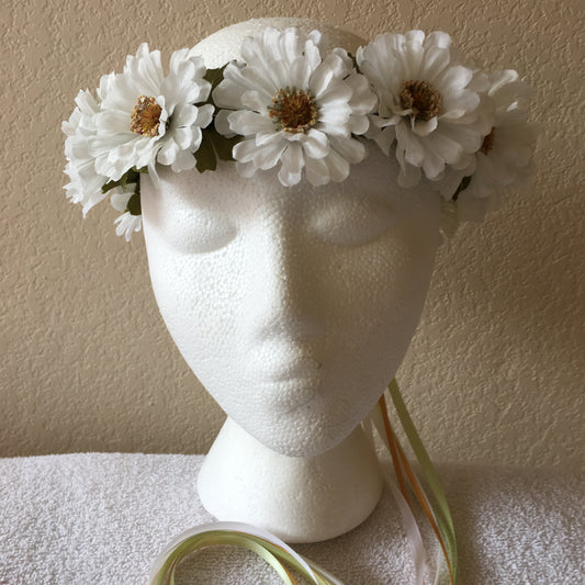 Small Wreath - White daisies