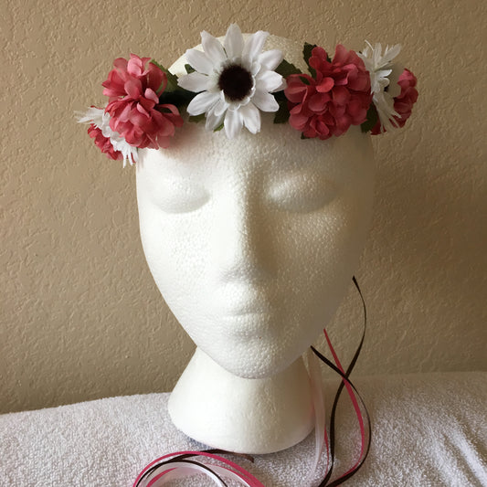Small Wreath - White daisies & pink pom poms