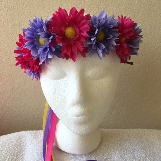 Small Wreath - Dark pink & light purple daisies